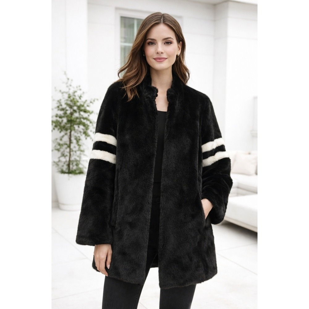 Molliolli Eco-Fur Coat M Black Cream Tissavel Chinchilla Varsity Stripe